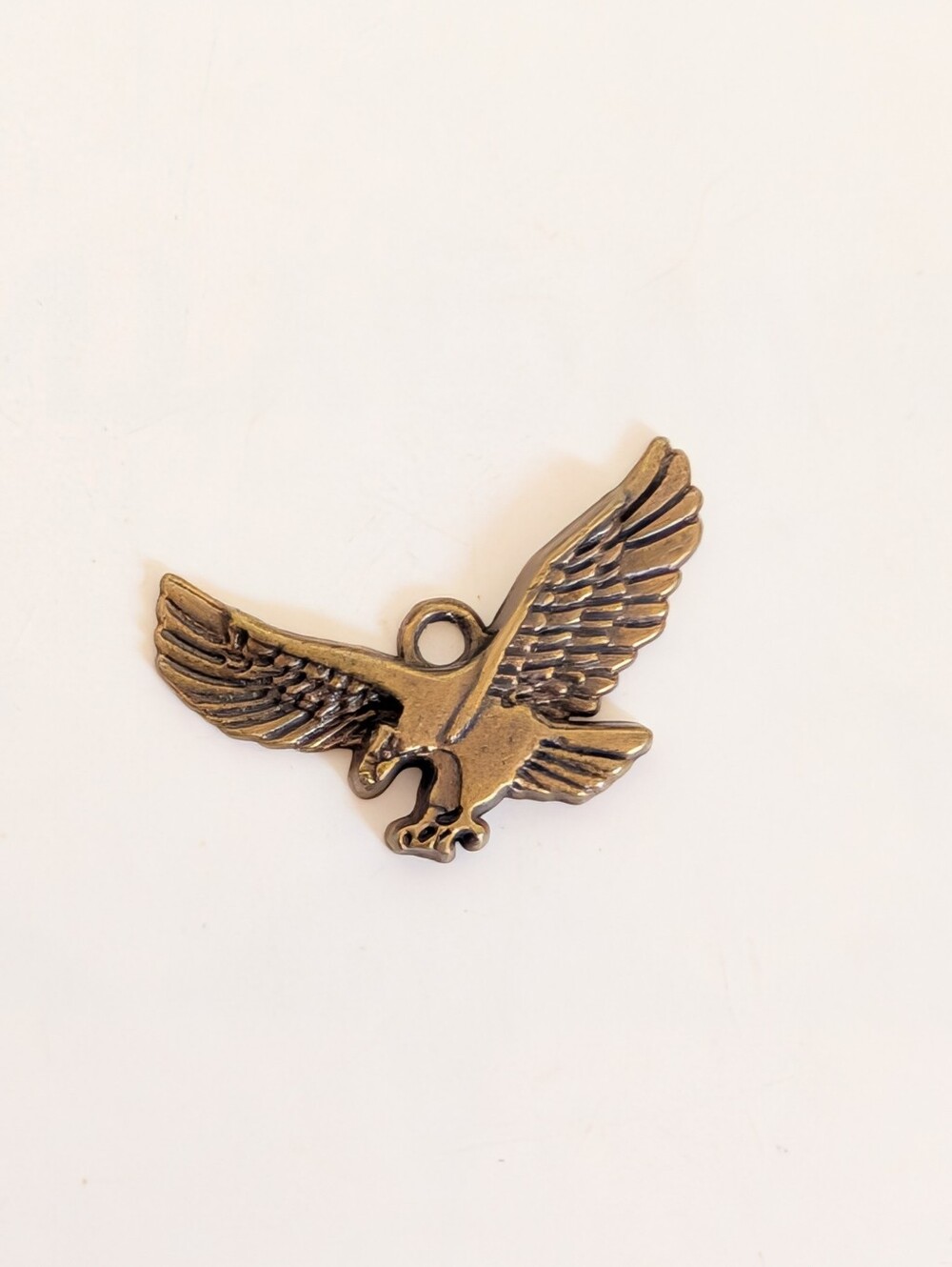 Vintage Gold Tone American Figural Bald Eagle Flight USA Charm Pendant